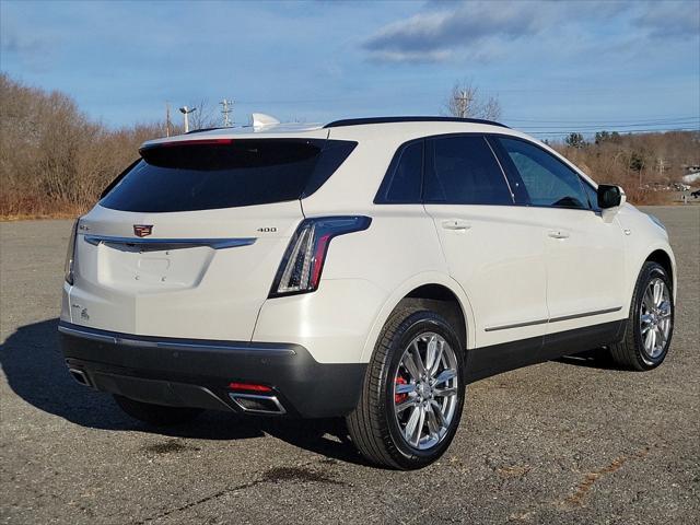 new 2025 Cadillac XT5 car, priced at $59,390