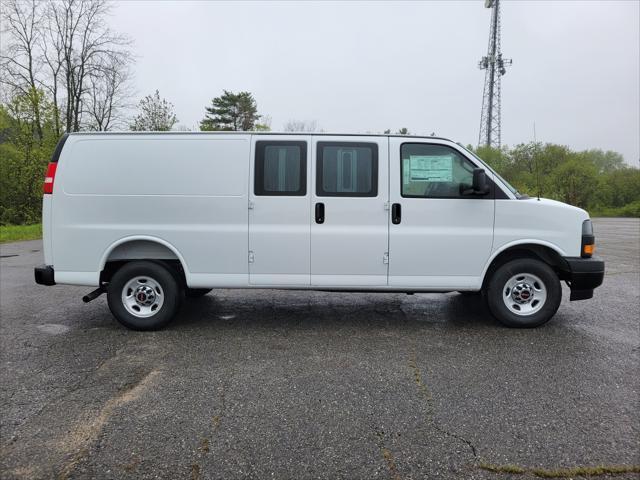 new 2025 GMC Savana 2500 car, priced at $52,025