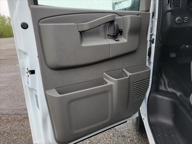 new 2025 GMC Savana 2500 car, priced at $52,025