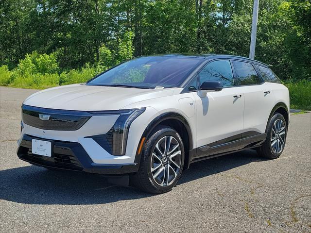 new 2025 Cadillac OPTIQ car, priced at $60,735