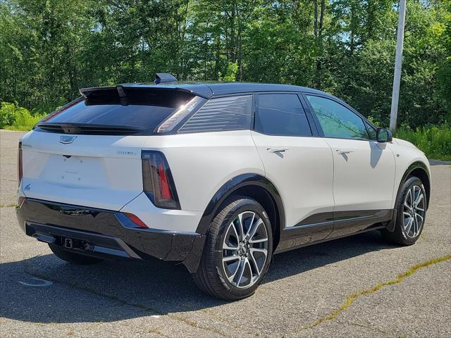 new 2025 Cadillac OPTIQ car, priced at $60,735