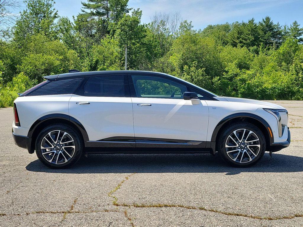 new 2025 Cadillac OPTIQ car, priced at $60,735