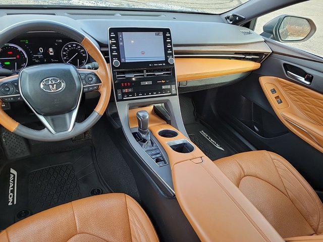 used 2020 Toyota Avalon Hybrid car, priced at $29,280