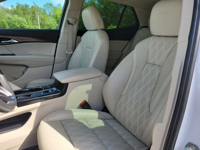 used 2022 Buick Envision car, priced at $30,393