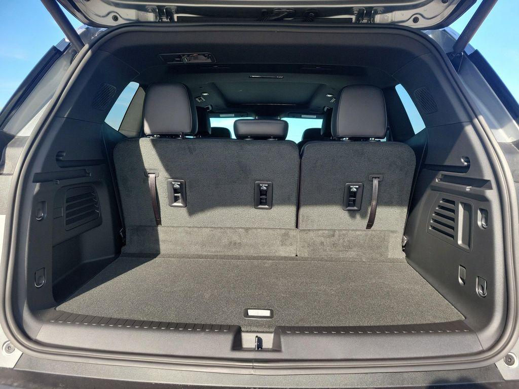 new 2026 GMC Acadia car, priced at $55,620