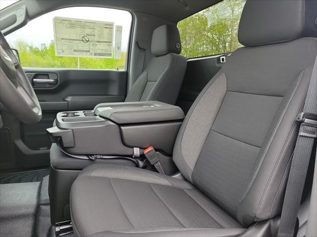 new 2025 GMC Sierra 1500 car, priced at $45,615