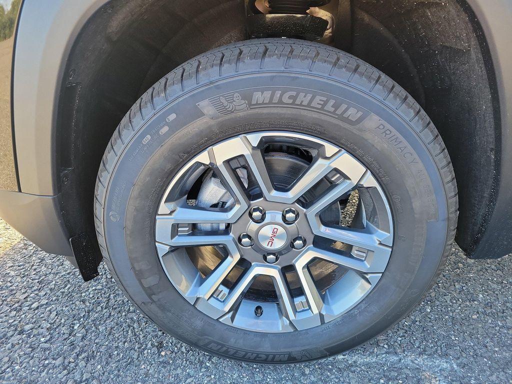 new 2026 GMC Terrain car, priced at $33,290