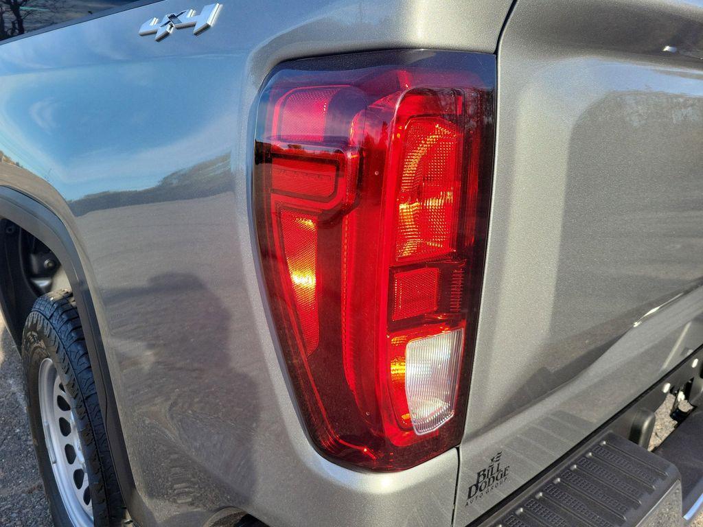 new 2026 GMC Sierra 1500 car, priced at $47,315