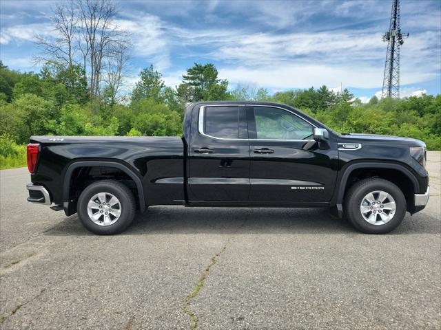 new 2025 GMC Sierra 1500 car, priced at $49,000