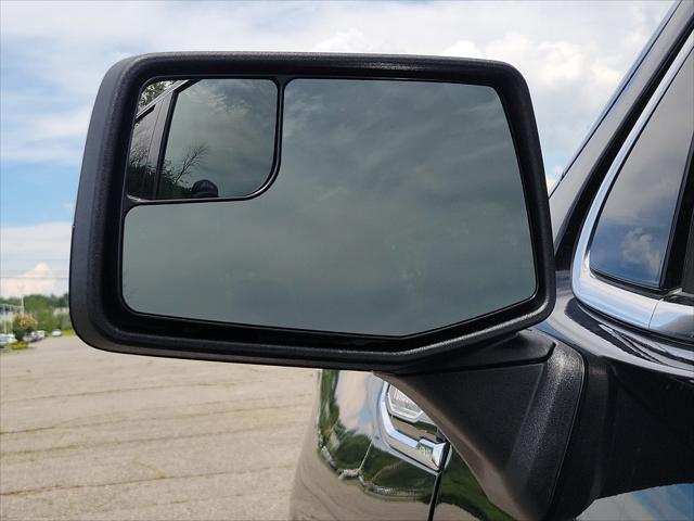 new 2025 GMC Sierra 1500 car, priced at $49,000