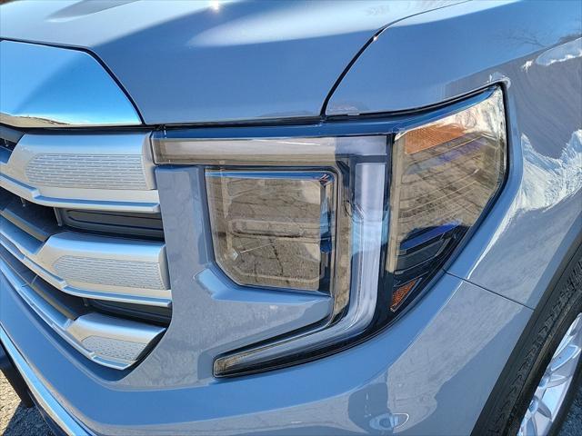 new 2025 GMC Sierra 1500 car, priced at $53,615