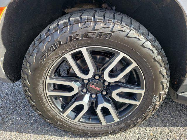 used 2022 GMC Yukon car, priced at $52,985