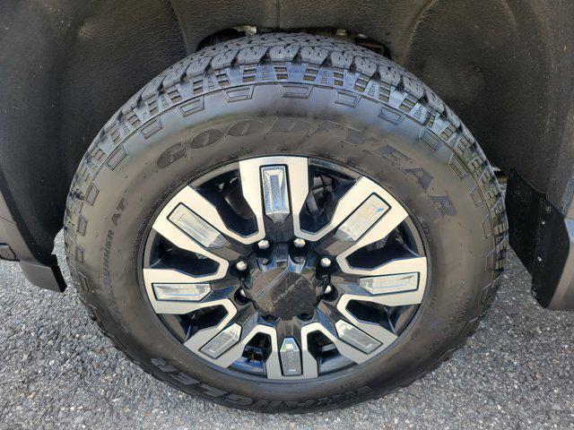 used 2025 GMC Sierra 2500 car, priced at $78,962