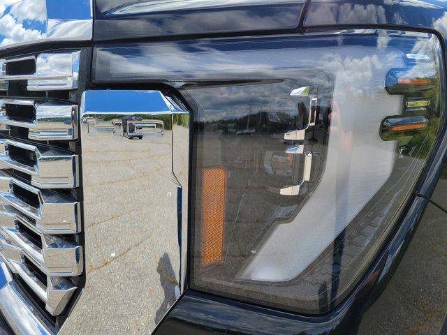 used 2025 GMC Sierra 2500 car, priced at $78,962