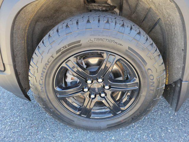 used 2023 GMC Acadia car, priced at $36,003