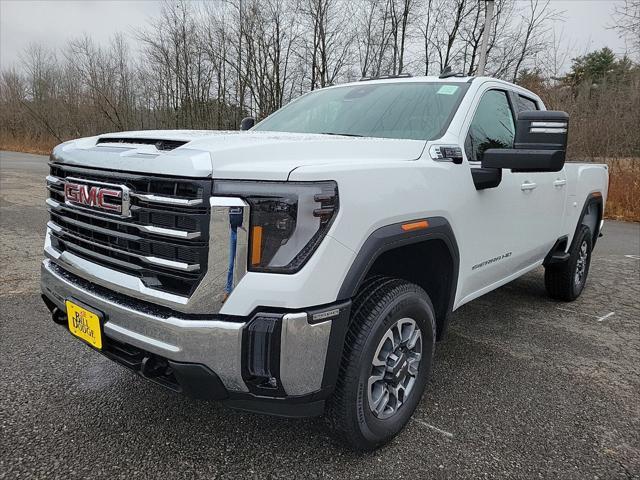 new 2025 GMC Sierra 2500 car, priced at $61,450