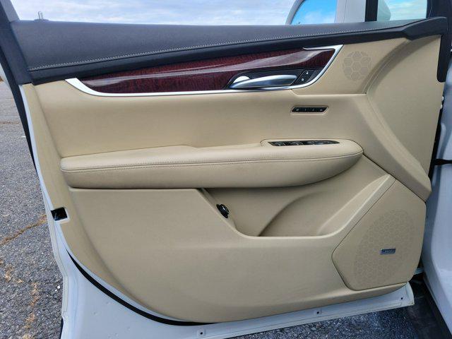 used 2017 Cadillac XT5 car, priced at $17,985