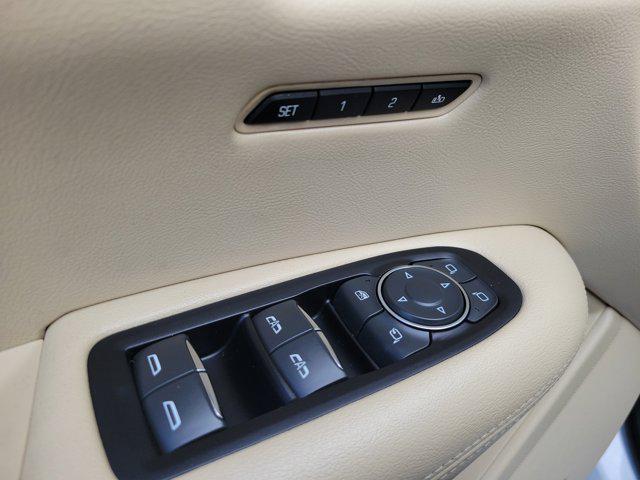 used 2017 Cadillac XT5 car, priced at $17,985
