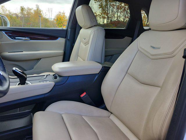 used 2017 Cadillac XT5 car, priced at $17,985