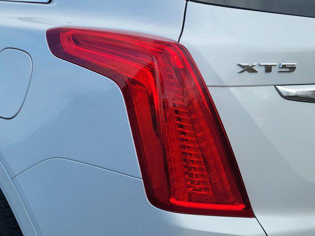used 2017 Cadillac XT5 car, priced at $17,985