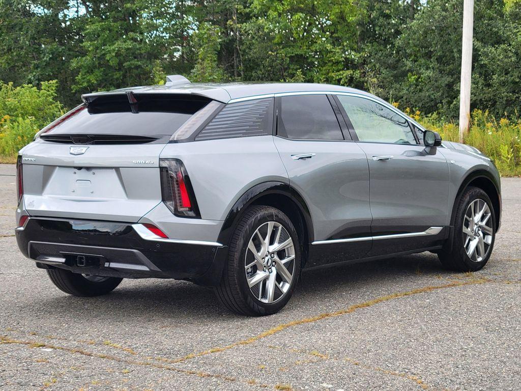 new 2025 Cadillac OPTIQ car, priced at $60,135