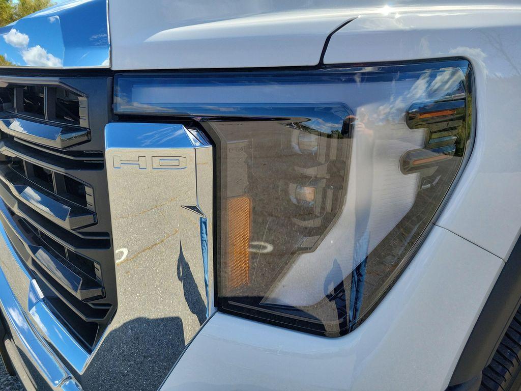 new 2025 GMC Sierra 3500 car, priced at $73,315