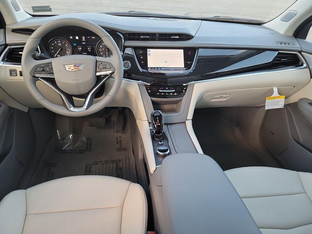 new 2025 Cadillac XT6 car, priced at $62,715