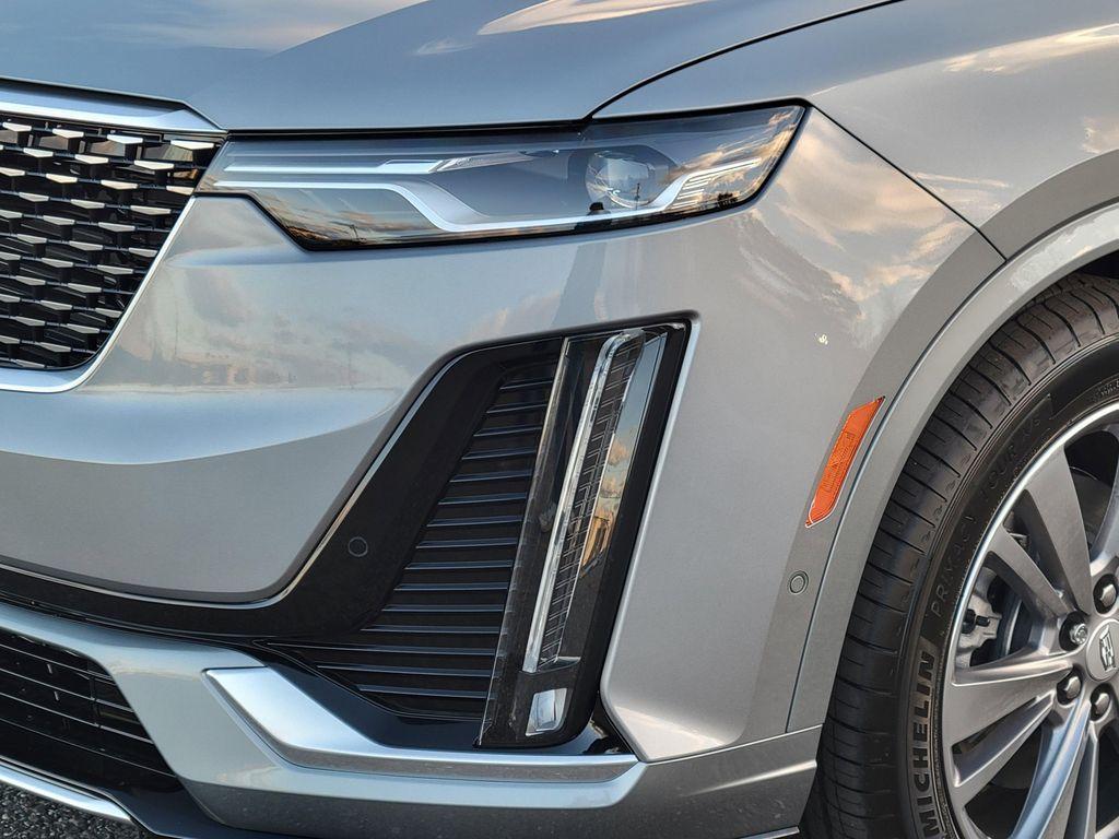 new 2025 Cadillac XT6 car, priced at $62,715