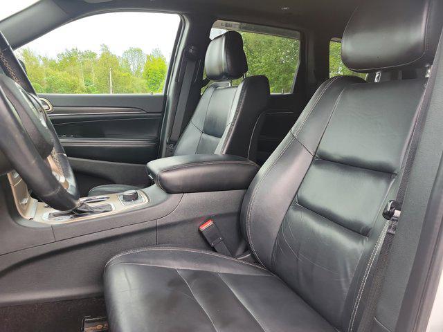 used 2017 Jeep Grand Cherokee car, priced at $16,651