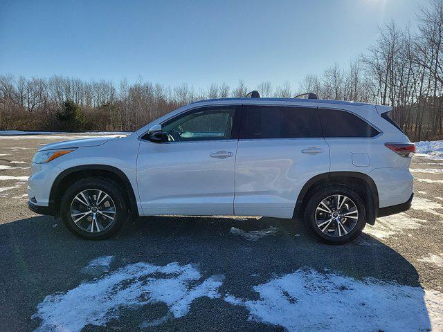 used 2016 Toyota Highlander car, priced at $22,595