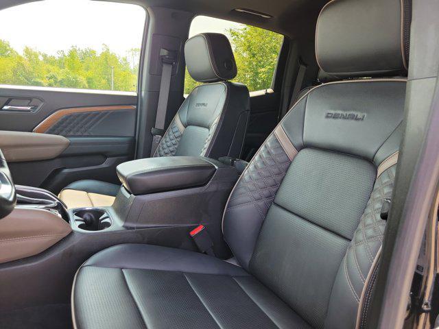 used 2024 GMC Canyon car, priced at $48,604