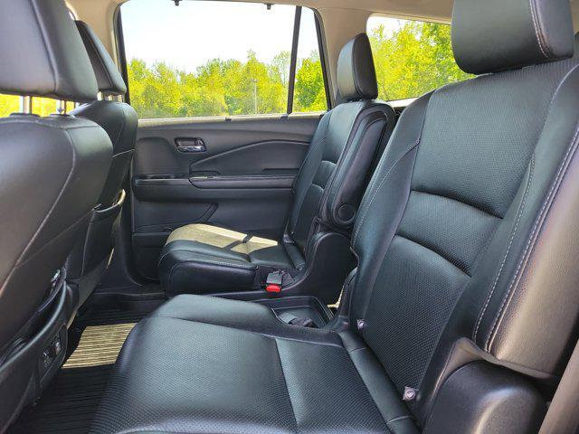used 2021 Honda Pilot car, priced at $28,580