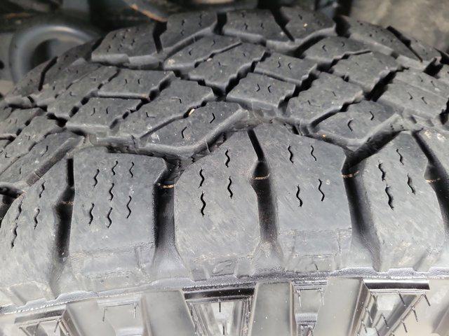 used 2022 GMC Canyon car, priced at $32,980