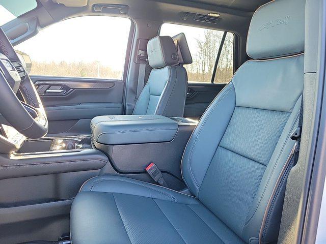 used 2025 GMC Yukon car, priced at $84,990