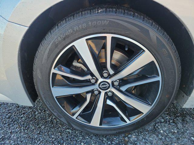 used 2023 Nissan Maxima car, priced at $22,491