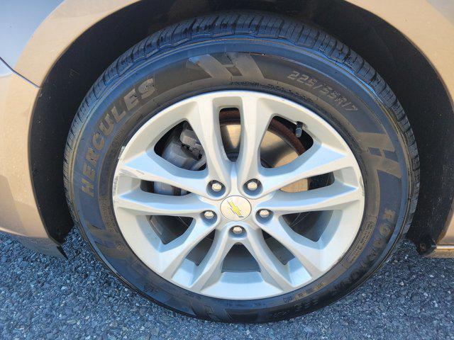 used 2018 Chevrolet Malibu car, priced at $15,980