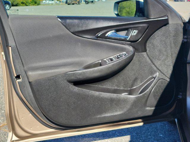 used 2018 Chevrolet Malibu car, priced at $15,980