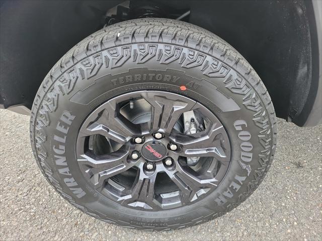 new 2025 GMC Canyon car, priced at $46,395