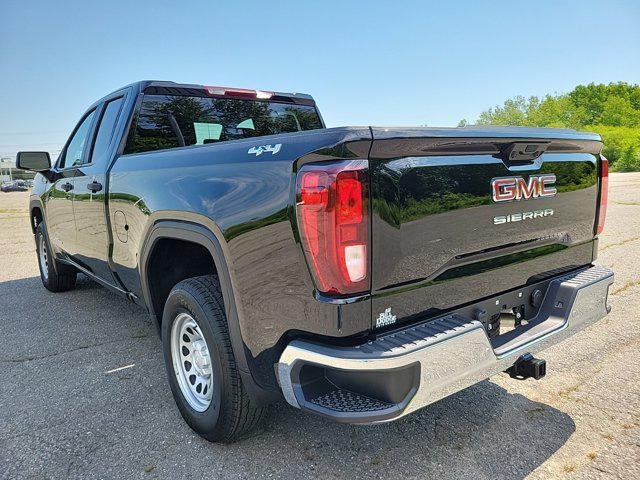 new 2024 GMC Sierra 1500 car, priced at $42,395