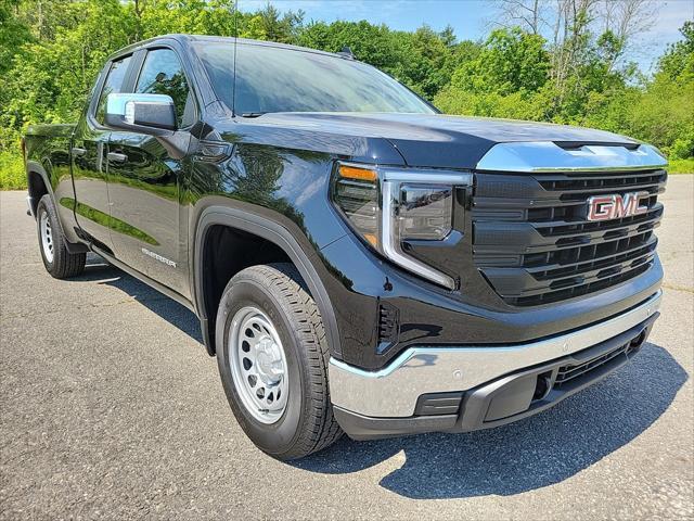 new 2024 GMC Sierra 1500 car, priced at $42,395