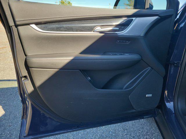 used 2025 Cadillac XT5 car, priced at $46,485