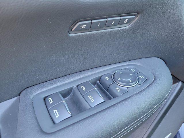 used 2025 Cadillac XT5 car, priced at $46,485