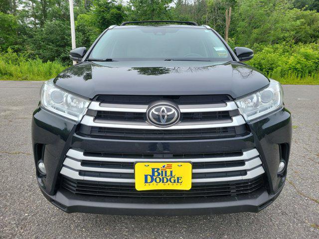 used 2019 Toyota Highlander car, priced at $24,074