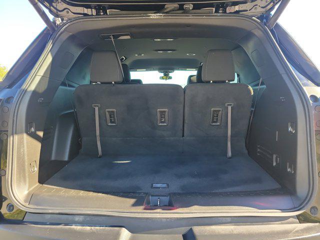 used 2023 Chevrolet Traverse car, priced at $30,677