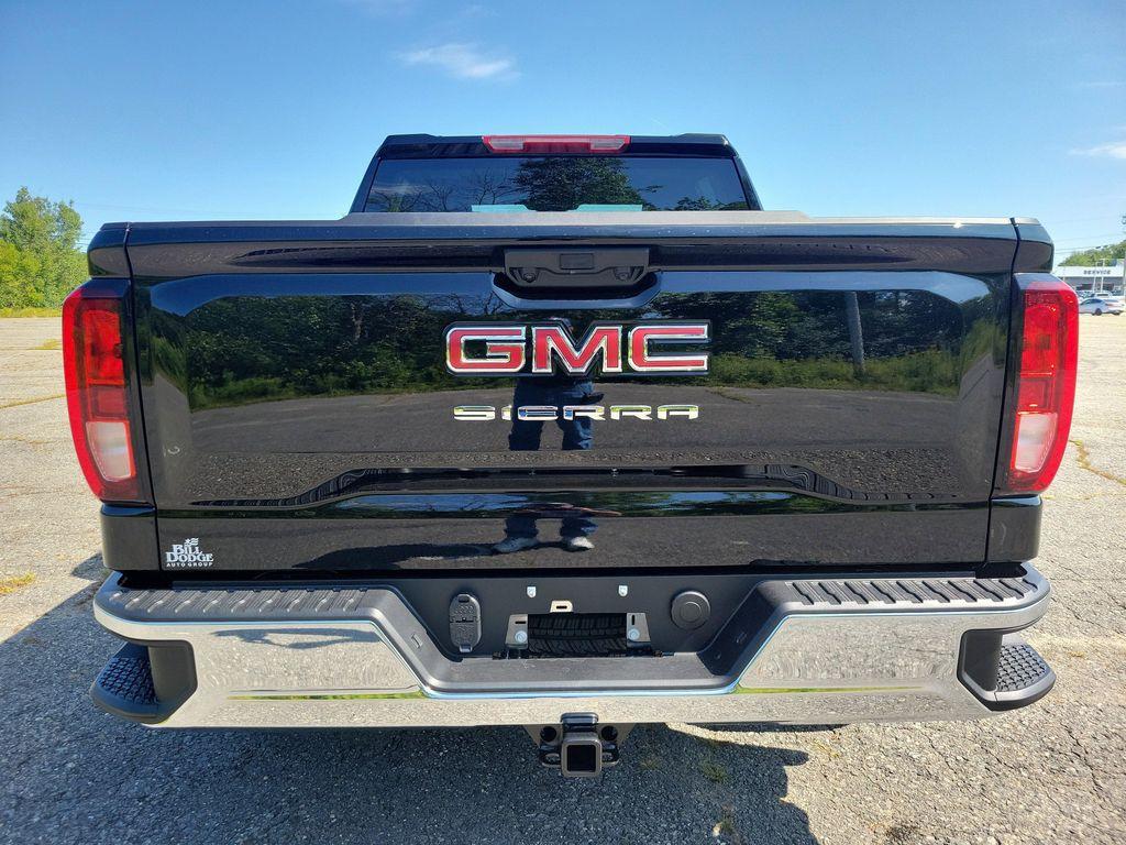 new 2026 GMC Sierra 1500 car, priced at $47,070