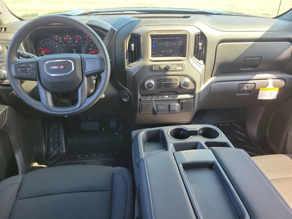 new 2026 GMC Sierra 1500 car, priced at $47,070