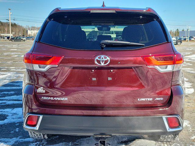 used 2019 Toyota Highlander car, priced at $26,635