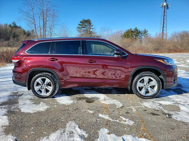 used 2019 Toyota Highlander car, priced at $26,635