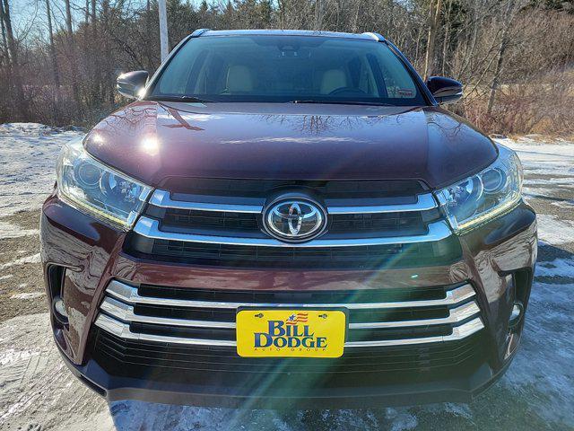 used 2019 Toyota Highlander car, priced at $26,635