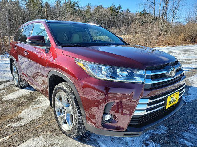 used 2019 Toyota Highlander car, priced at $26,635